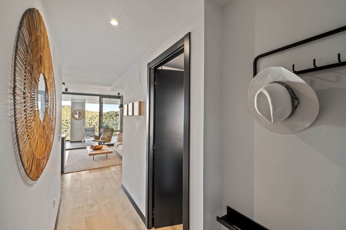 3 bedroom Apartment for sale in Mijas with pool garage - € 399,000 (Ref: 9759551)