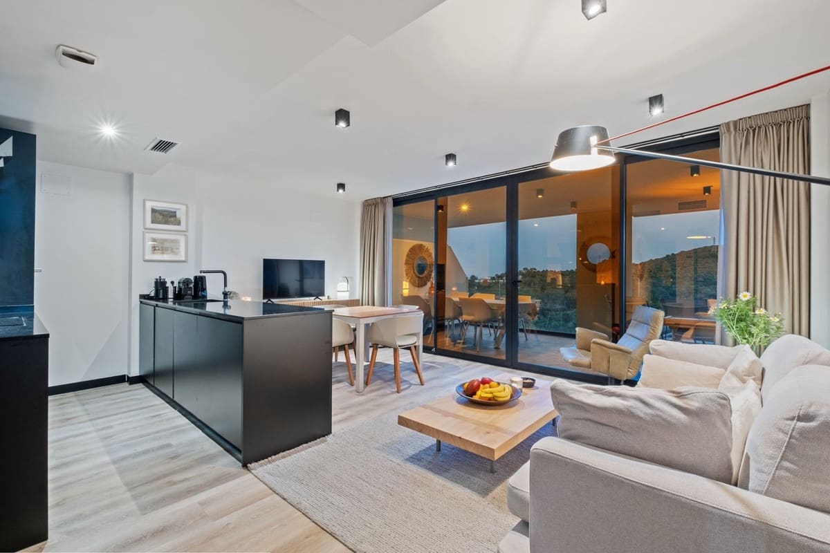 3 bedroom Apartment for sale in Mijas with pool garage - € 399,000 (Ref: 9759551)