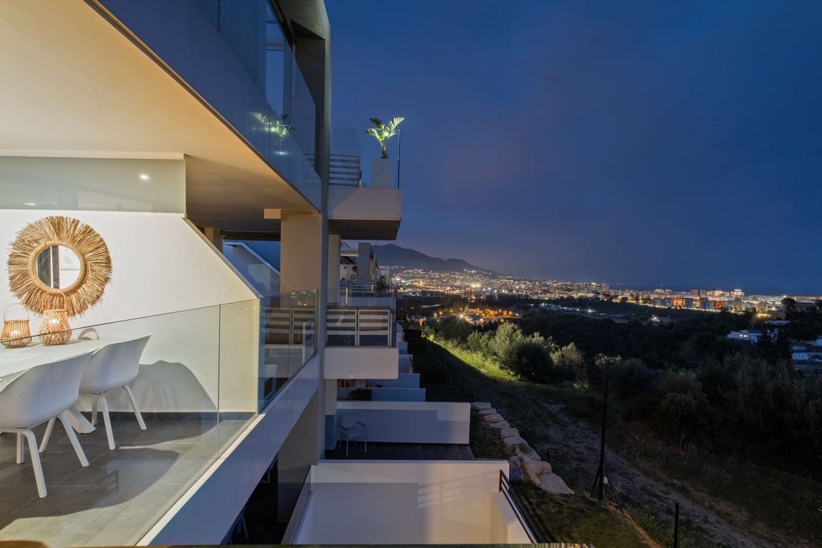 3 bedroom Apartment for sale in Mijas with pool garage - € 399,000 (Ref: 9759551)