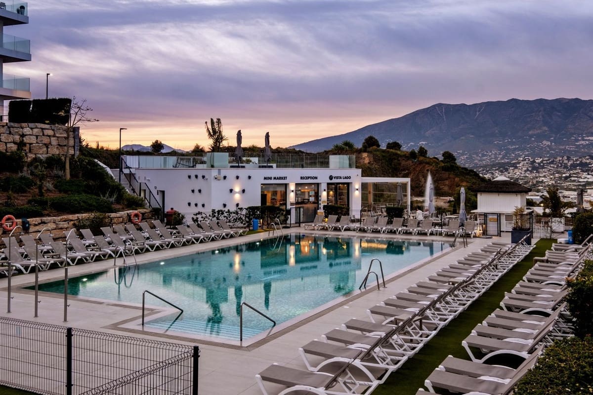 3 bedroom Apartment for sale in Mijas with pool garage - € 399,000 (Ref: 9759551)