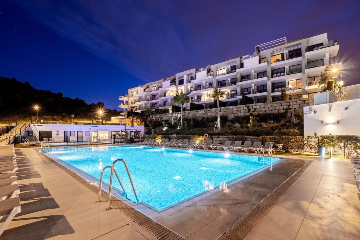 3 bedroom Apartment for sale in Mijas with pool garage - € 399,000 (Ref: 9759551)