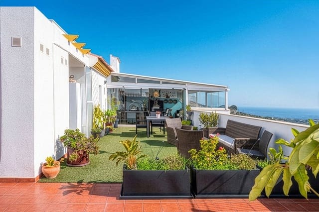 3 soveværelse Penthouse til salg i Benalmádena med swimmingpool garage - € 649.000 (Ref: 9769101)