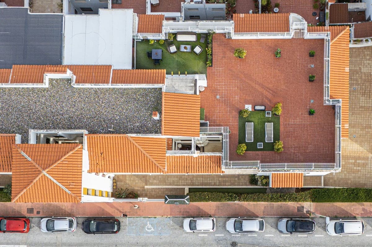 3 soveværelse Penthouse til salg i Benalmadena med swimmingpool garage - € 649.000 (Ref: 9769101)