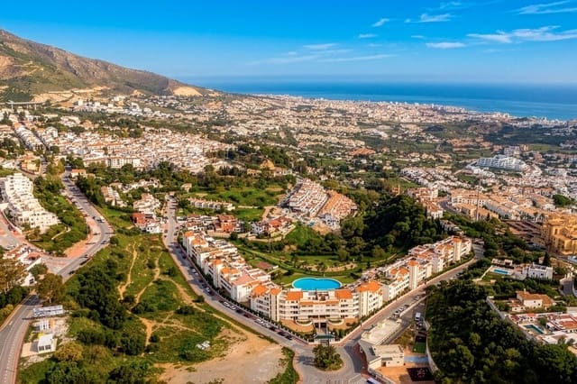 3 soveværelse Penthouse til salg i Benalmádena med swimmingpool garage - € 649.000 (Ref: 9769101)