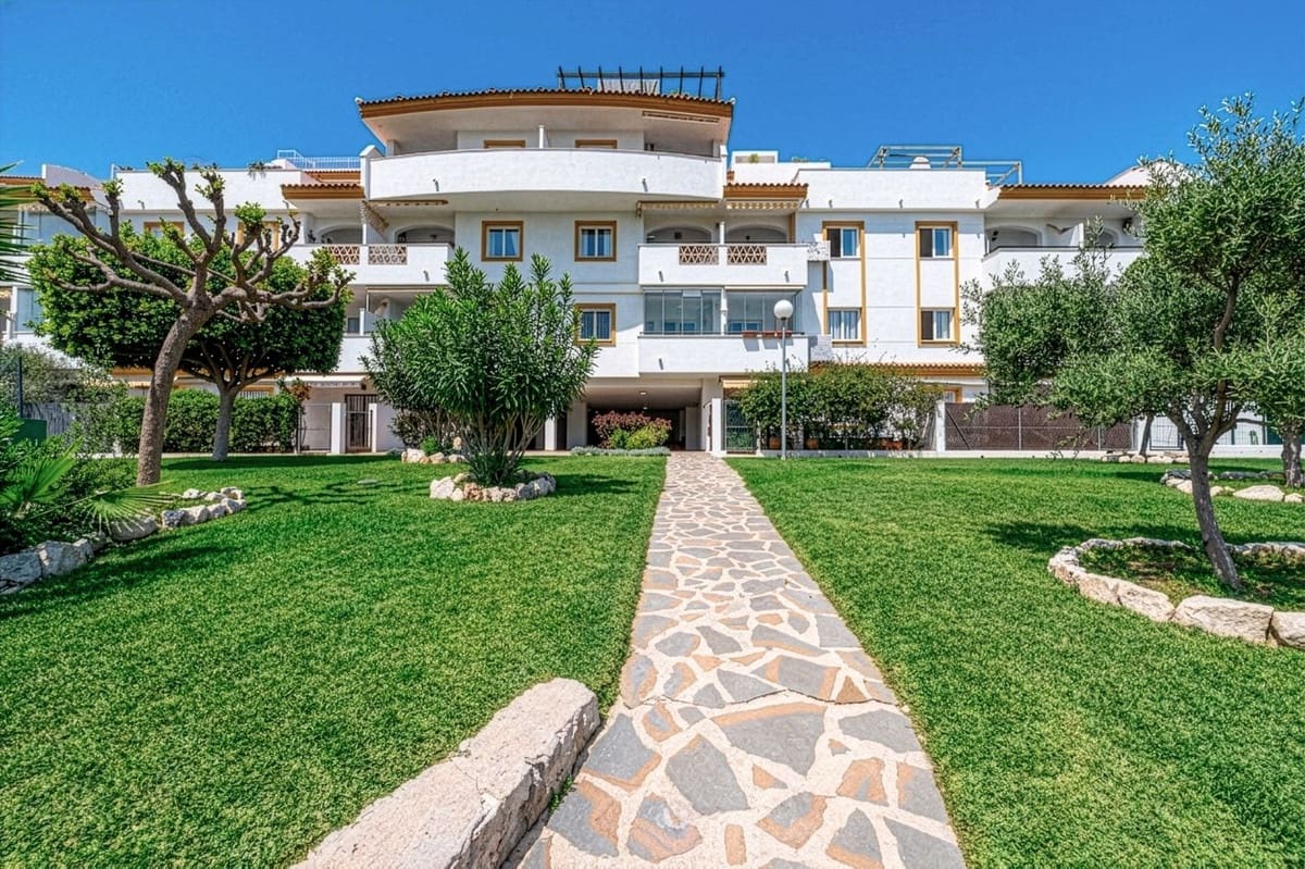 3 soveværelse Penthouse til salg i Benalmadena med swimmingpool garage - € 649.000 (Ref: 9769101)