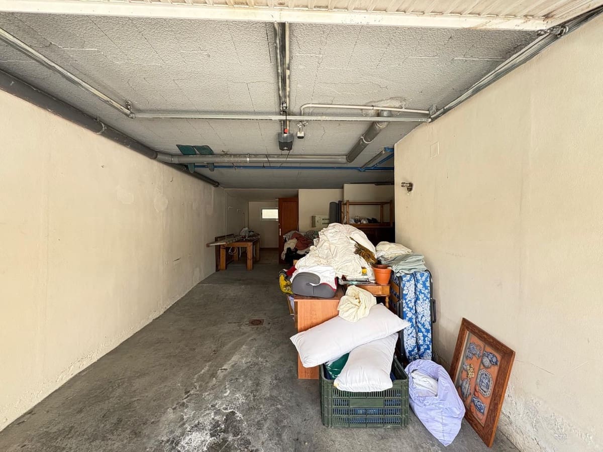 4 soveværelse Byhus til salg i Estepona med garage - € 470.000 (Ref: 9769103)