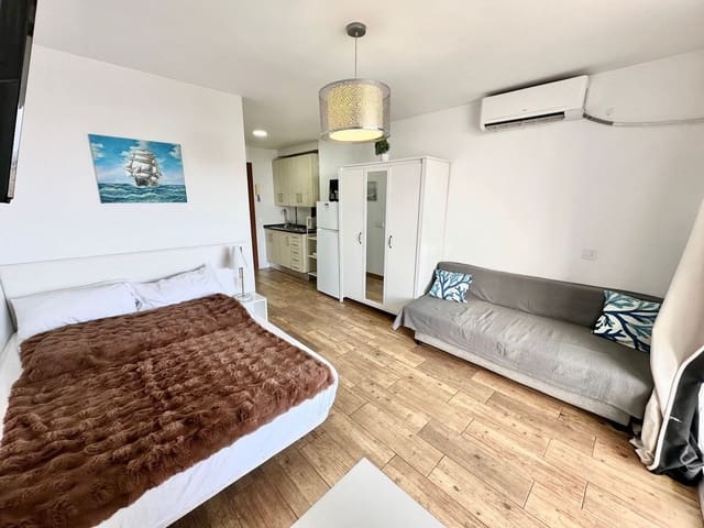 Studio til salg i Benalmádena med swimmingpool garage - € 210.000 (Ref: 9769105)