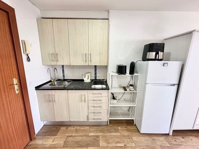 Studio til salg i Benalmádena med swimmingpool garage - € 210.000 (Ref: 9769105)