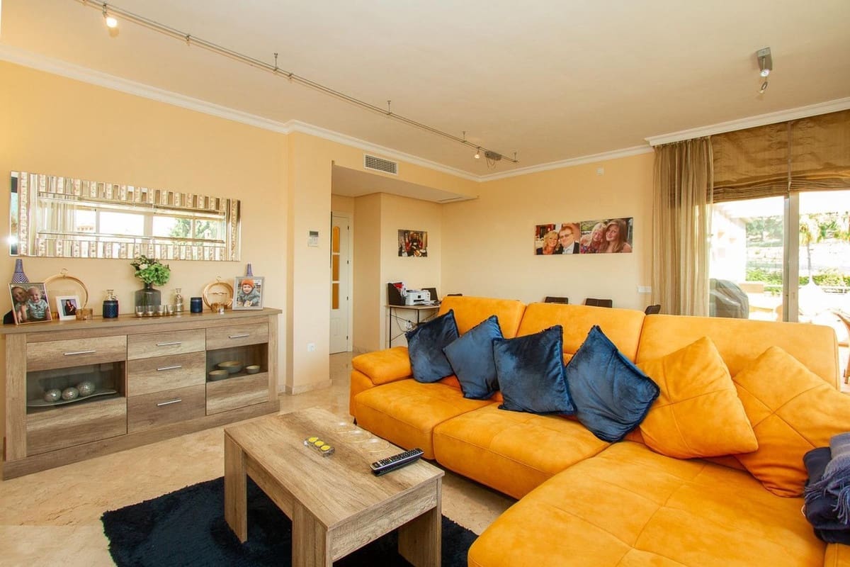 3 slaapkamer Penthouse te koop in La Mairena met zwembad garage - € 430.000 (Ref: 9769106)