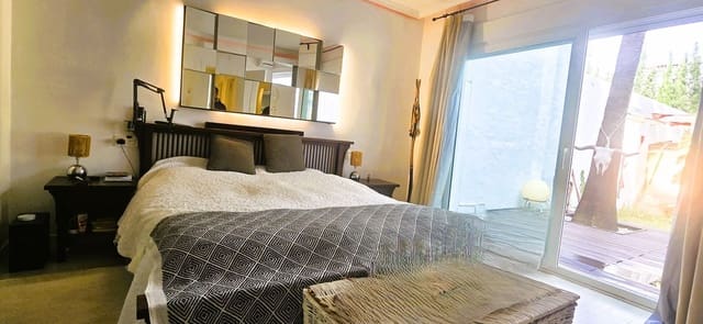 3 slaapkamer Villa te koop in Las Chapas, Marbella met zwembad garage - € 580.000 (Ref: 9769117)