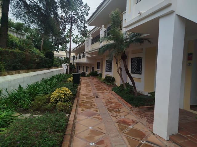 2 camera da letto Appartamento in vendita in Aloha Golf, Marbella con piscina garage - 465.000 € (Rif: 9769123)