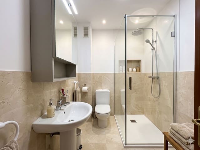 2 makuuhuone Huoneisto myytävänä paikassa Las Lagunas de Mijas, Mijas - 249 000 € (Ref: 9769124)