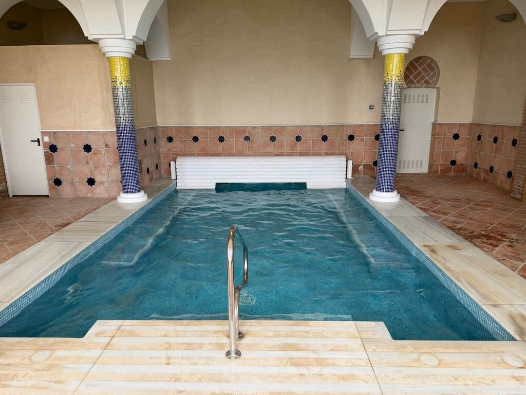 3 soveværelse Lejlighed til salg i Mijas Costa med swimmingpool garage - € 599.000 (Ref: 9769125)