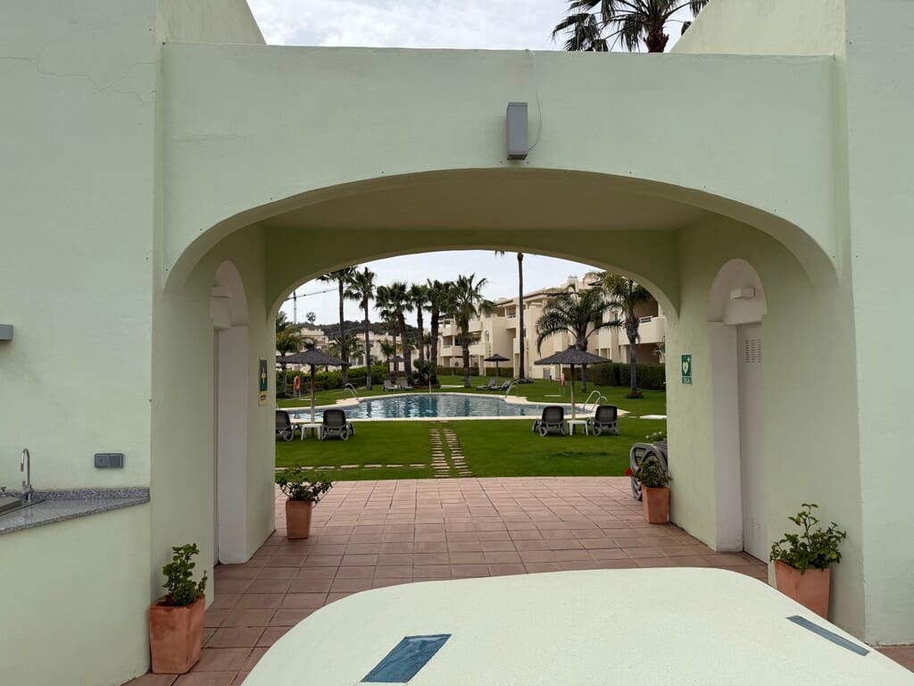 3 soveværelse Lejlighed til salg i Mijas Costa med swimmingpool garage - € 599.000 (Ref: 9769125)