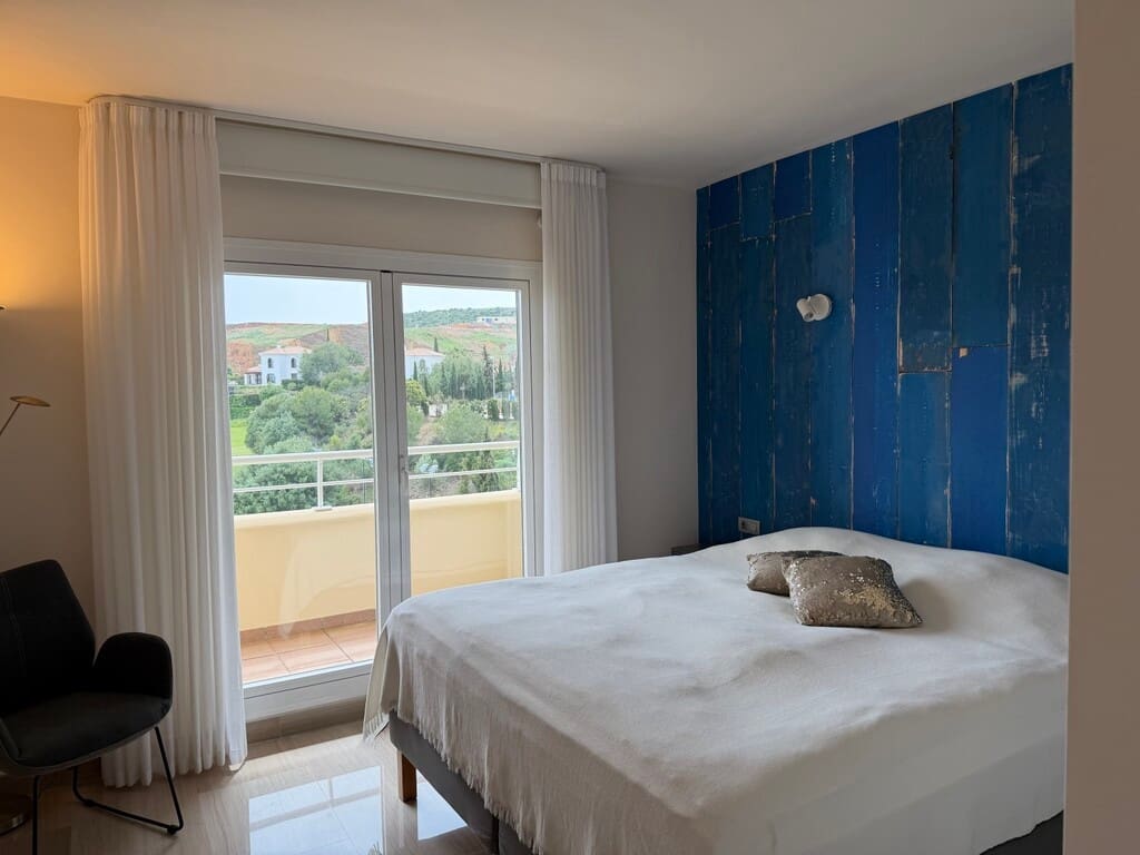 3 soveværelse Lejlighed til salg i Mijas Costa med swimmingpool garage - € 599.000 (Ref: 9769125)