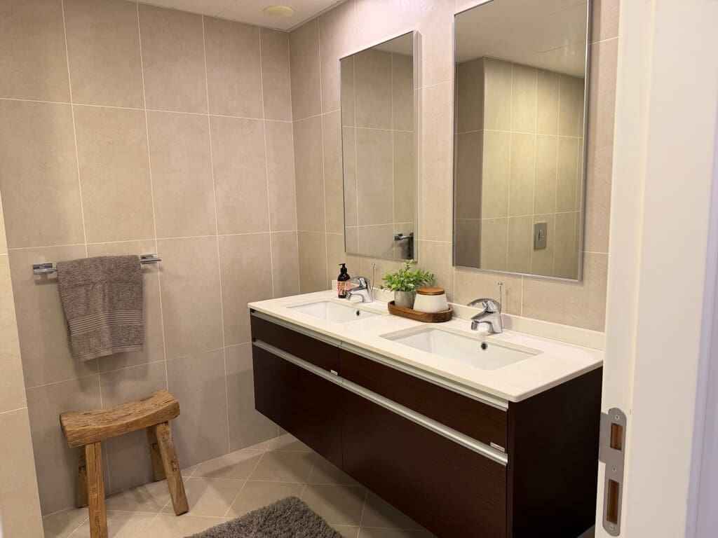 3 soveværelse Lejlighed til salg i Mijas Costa med swimmingpool garage - € 599.000 (Ref: 9769125)