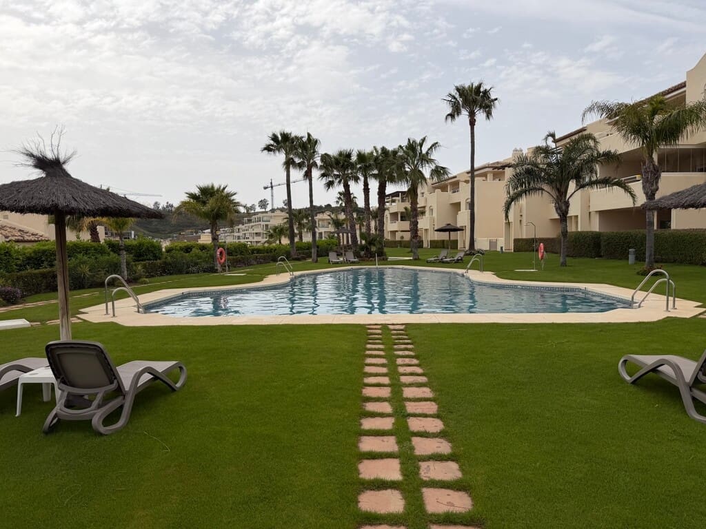 3 soveværelse Lejlighed til salg i Mijas Costa med swimmingpool garage - € 599.000 (Ref: 9769125)