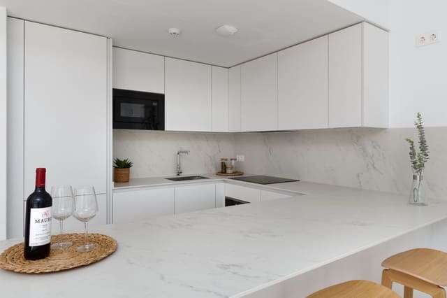 2 sovrum Takvåning till salu i El Higuerón, Fuengirola med pool garage - 695 000 € (Ref: 9769130)