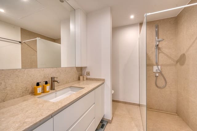 1 slaapkamer Penthouse te koop in Golden Mile, Marbella met zwembad garage - € 1.750.000 (Ref: 9769132)