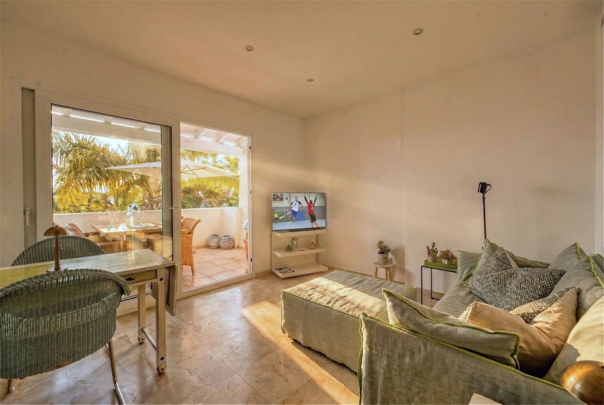 1 slaapkamer Penthouse te koop in Golden Mile met zwembad garage - € 1.750.000 (Ref: 9769132)