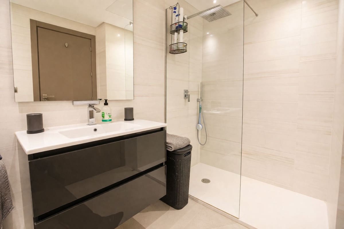 Apartamento de 3 habitaciones en La Cala Golf en venta con piscina garaje - 595.000 € (Ref: 9771906)