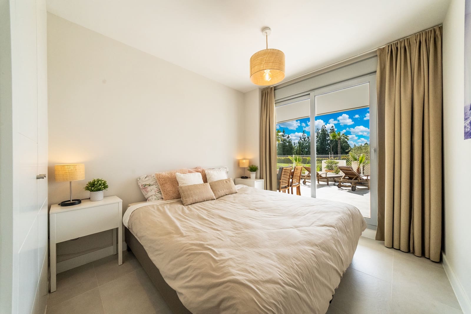 2 bedroom Apartment for sale in Mijas with pool garage - € 475,000 (Ref: 9771946)