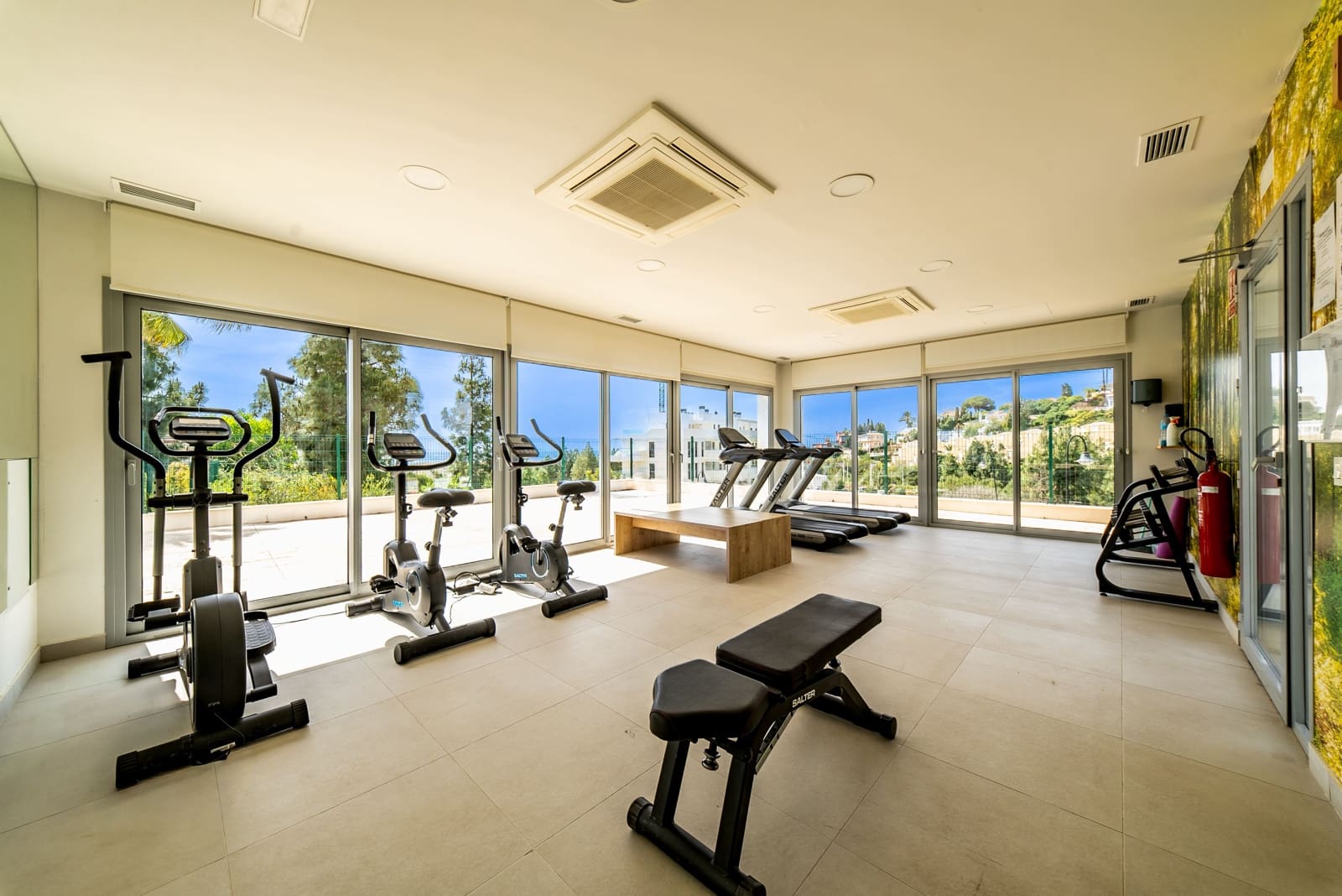 2 bedroom Apartment for sale in Mijas with pool garage - € 475,000 (Ref: 9771946)
