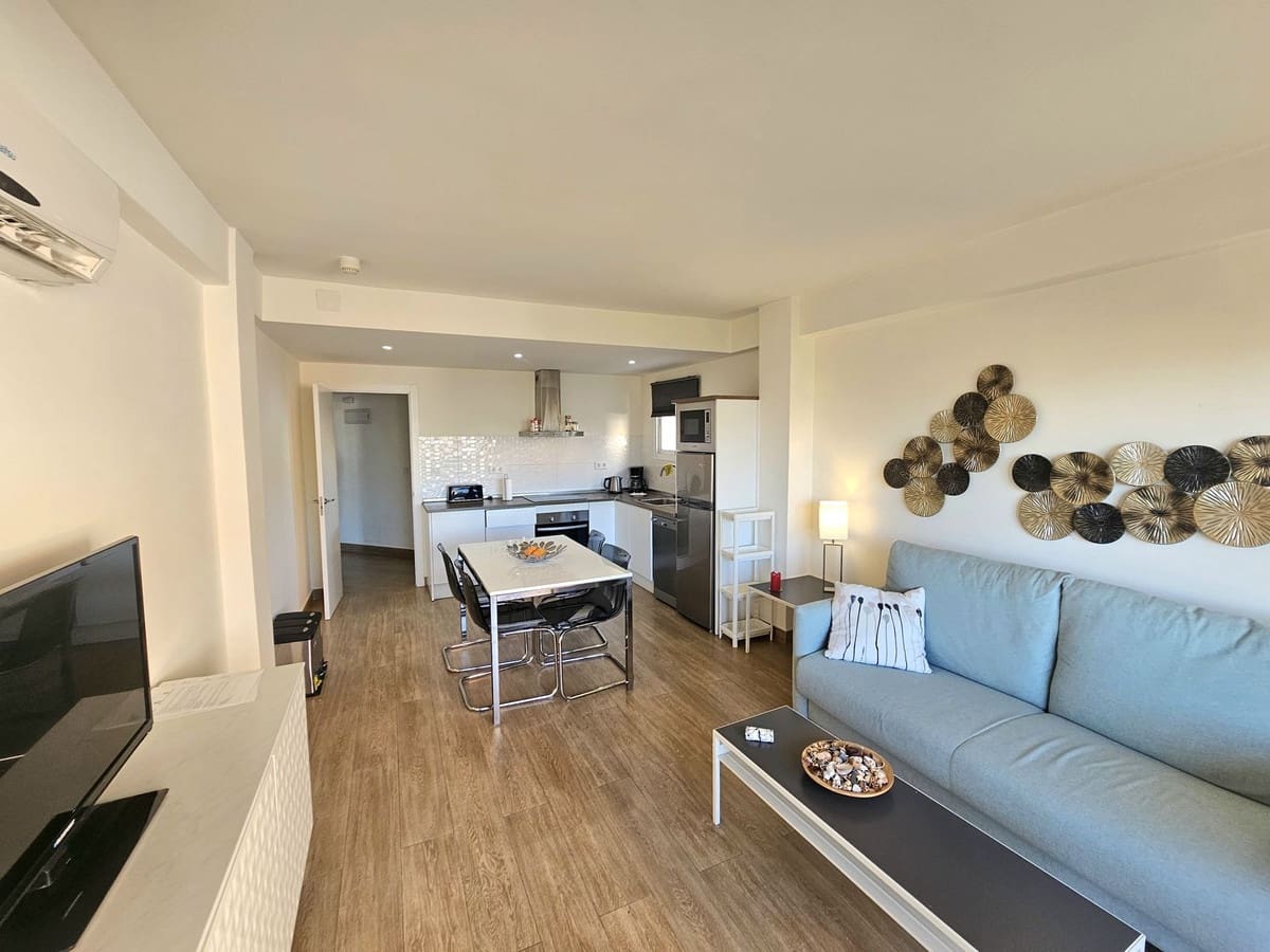 1 soverom Leilighet til salgs i Torremolinos med svømmebasseng - € 275 000 (Ref: 9776849)