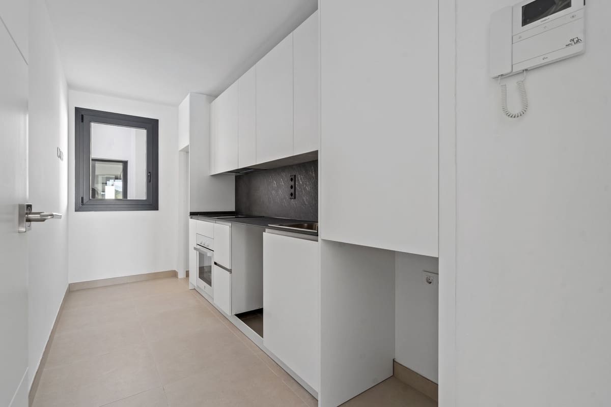 2 bedroom Apartment for sale in Las Lagunas de Mijas with pool garage - € 278,000 (Ref: 9776851)