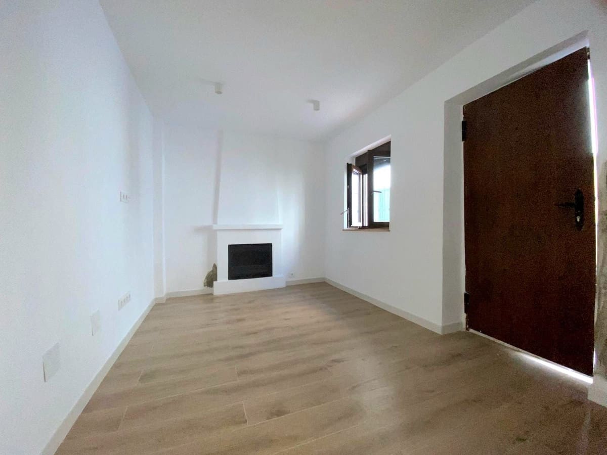 2 bedroom Townhouse for sale in Mijas - € 280,000 (Ref: 9776856)