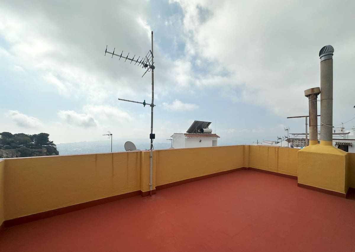 4 soverom Hus til salgs i Mijas - € 285 000 (Ref: 9776953)