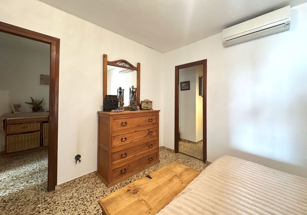 4 soverom Hus til salgs i Mijas - € 285 000 (Ref: 9776953)