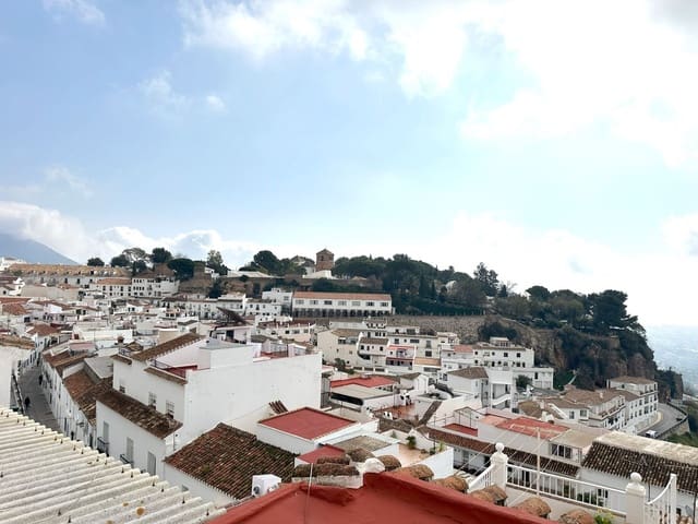 4 slaapkamer Huis te koop in Mijas - € 285.000 (Ref: 9776953)