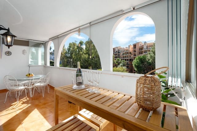 2 soverom Leilighet til salgs i Torreblanca, Fuengirola med svømmebasseng garasje - € 290 000 (Ref: 9776973)