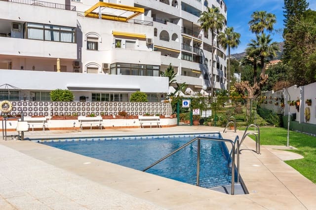 2 soverom Leilighet til salgs i Torreblanca, Fuengirola med svømmebasseng garasje - € 290 000 (Ref: 9776973)