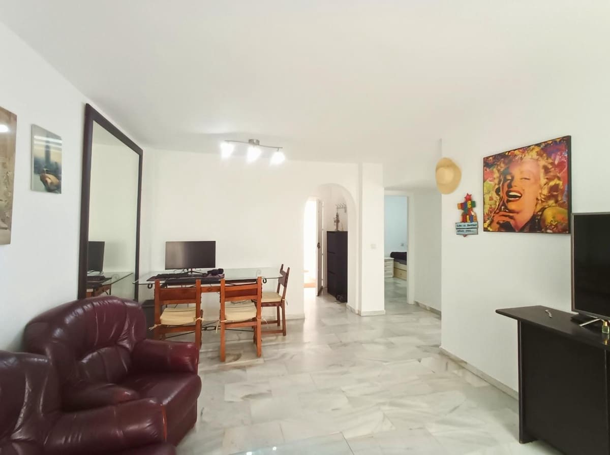 2 soveværelse Lejlighed til salg i Torremolinos med swimmingpool garage - € 314.000 (Ref: 9782047)