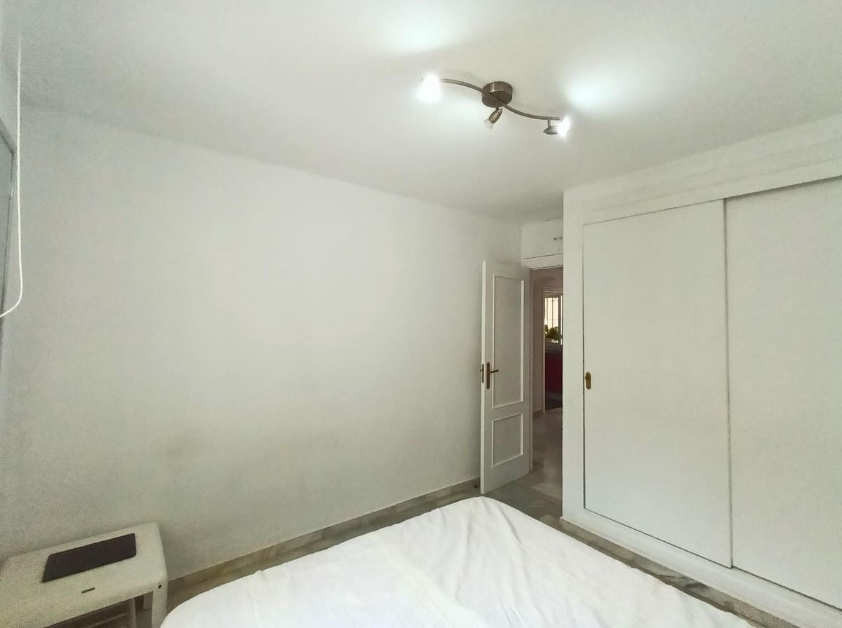 2 soveværelse Lejlighed til salg i Torremolinos med swimmingpool garage - € 314.000 (Ref: 9782047)