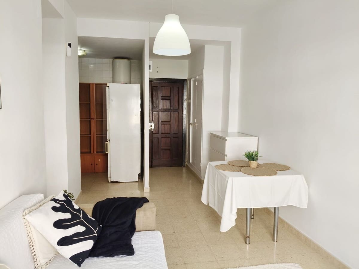 1 bedroom Apartment for sale in Torremolinos - € 212,000 (Ref: 9782173)