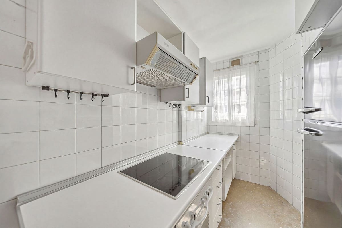 3 chambre Appartement à vendre à Benalmadena Costa avec piscine garage - 495 000 € (Ref: 9782191)