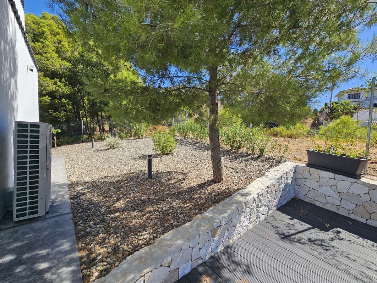 3 soveværelse Villa til salg i Mijas med swimmingpool garage - € 1.395.000 (Ref: 9782207)