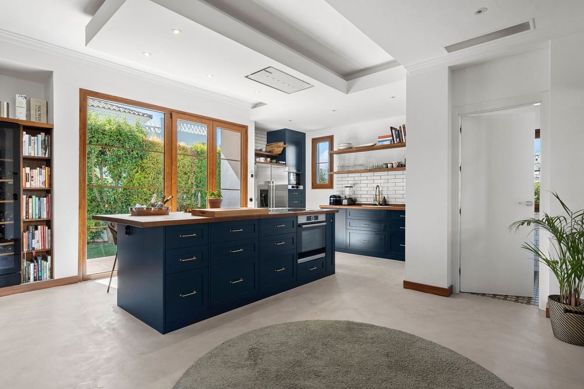 4 camera da letto Villa in vendita in Estepona con piscina garage - 1.690.000 € (Rif: 9782209)