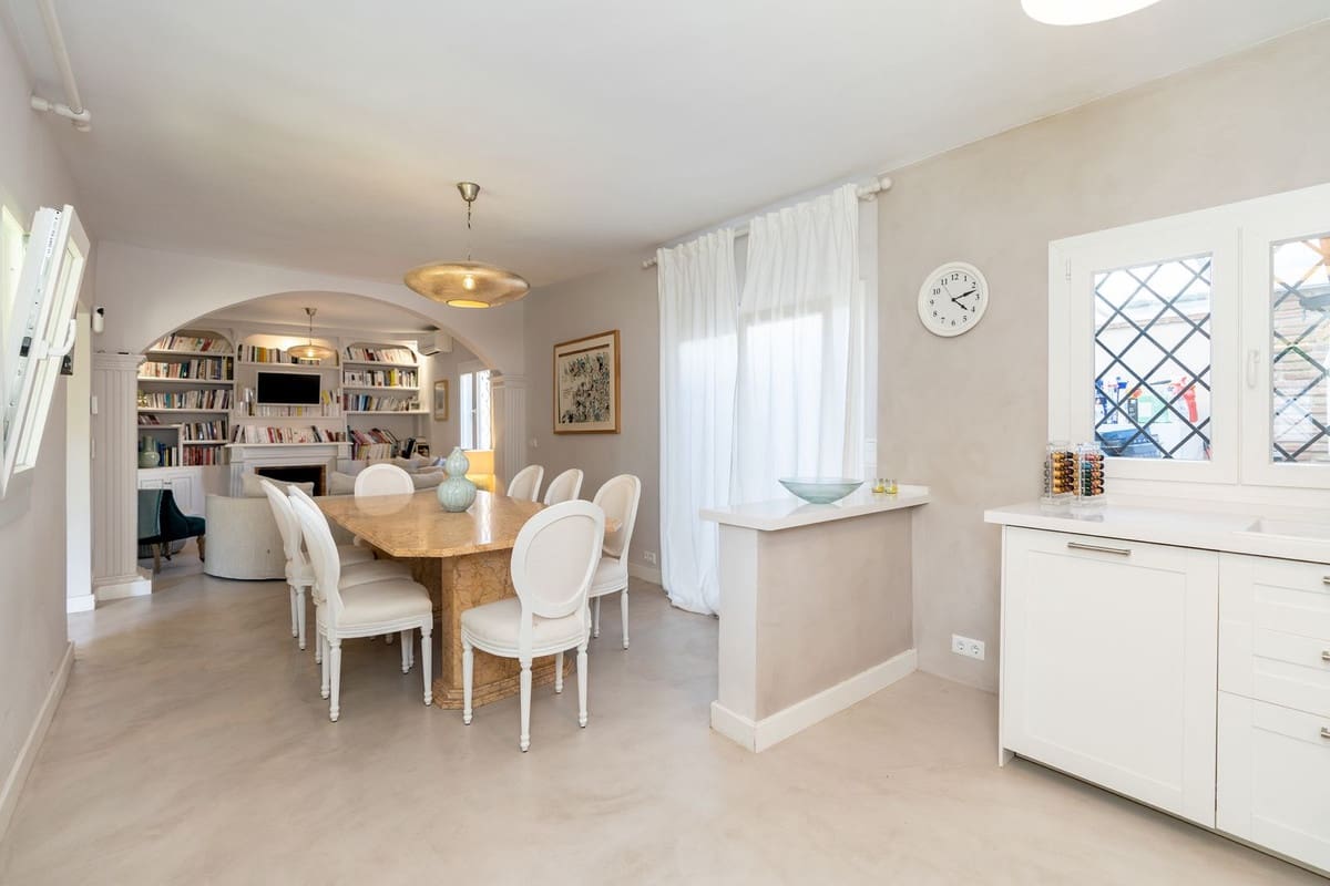 5 Zimmer Villa zu verkaufen in San Pedro de Alcantara mit Pool Garage - 1.950.000 € (Ref: 9782210)