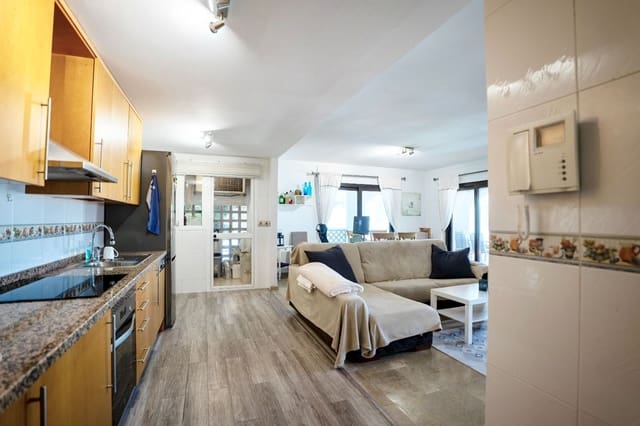 2 slaapkamer Penthouse te koop in Río Real, Marbella met zwembad garage - € 525.000 (Ref: 9782216)