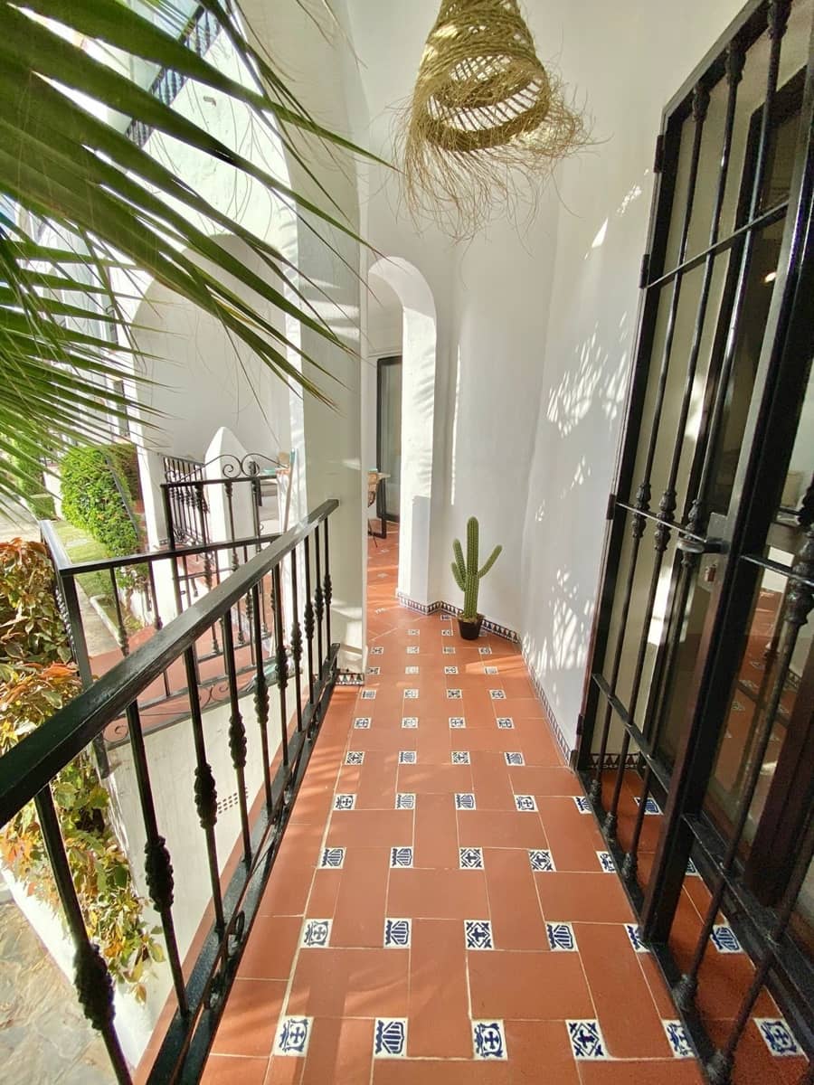 3 sypialnia Apartament na sprzedaż w Riviera del Sol z basenem - 430 000 € (Ref: 9782217)