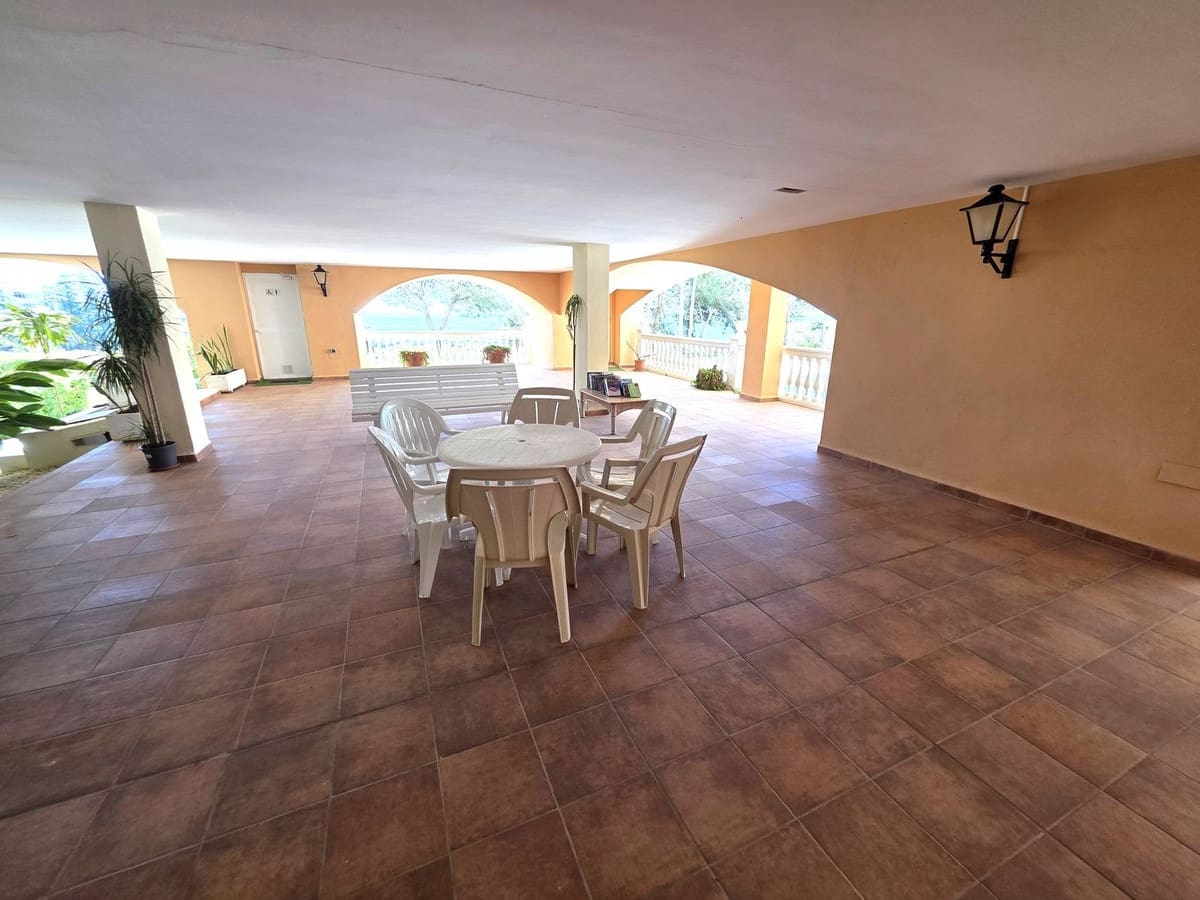 2 quarto Penthouse para venda em Calahonda com piscina garagem - 349 000 € (Ref: 9782218)