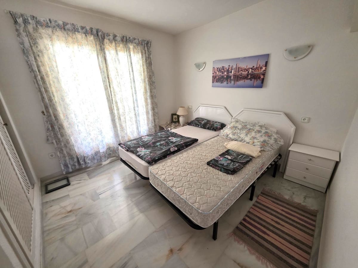 2 quarto Penthouse para venda em Calahonda com piscina garagem - 349 000 € (Ref: 9782218)