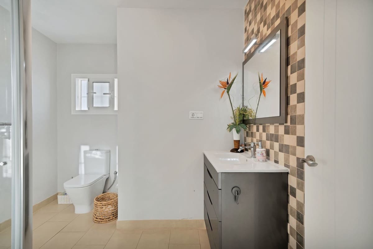 4 sovrum Villa till salu i San Pedro de Alcantara med pool garage - 1 400 000 € (Ref: 9784364)