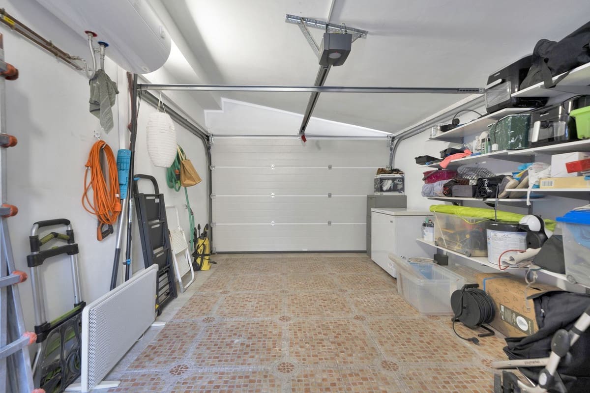 4 sovrum Villa till salu i San Pedro de Alcantara med pool garage - 1 400 000 € (Ref: 9784364)