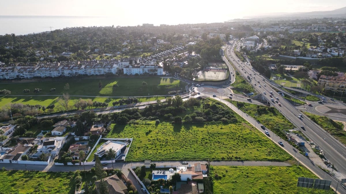 4 sovrum Villa till salu i San Pedro de Alcantara med pool garage - 1 400 000 € (Ref: 9784364)