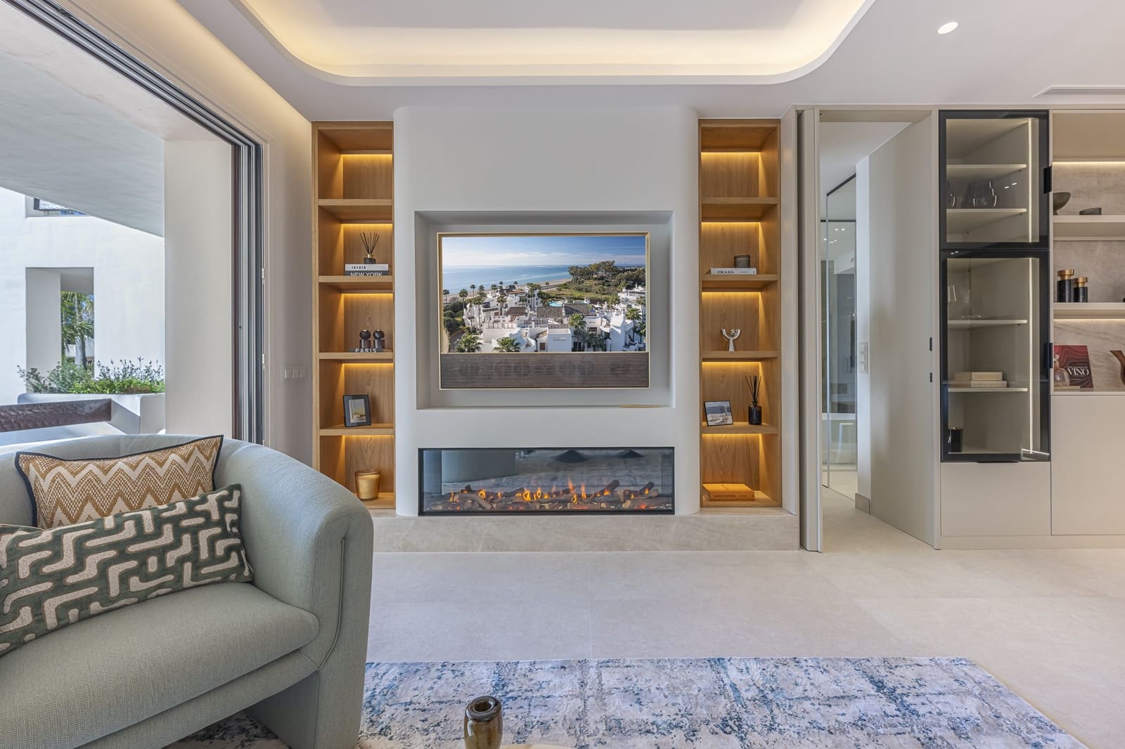 3 slaapkamer Appartement te koop in New Golden Mile met zwembad garage - € 1.895.000 (Ref: 9793548)